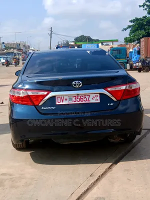 Toyota Camry 2015