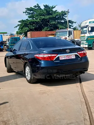 Toyota Camry 2015