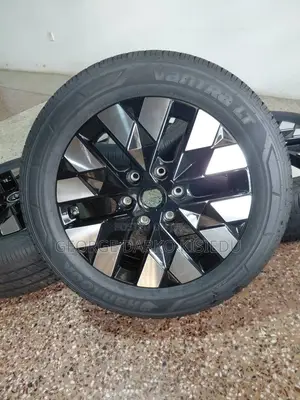 Brand New Hankook Tyre(235/55/R18) and Hyundai Rim 18 Set(6holes)