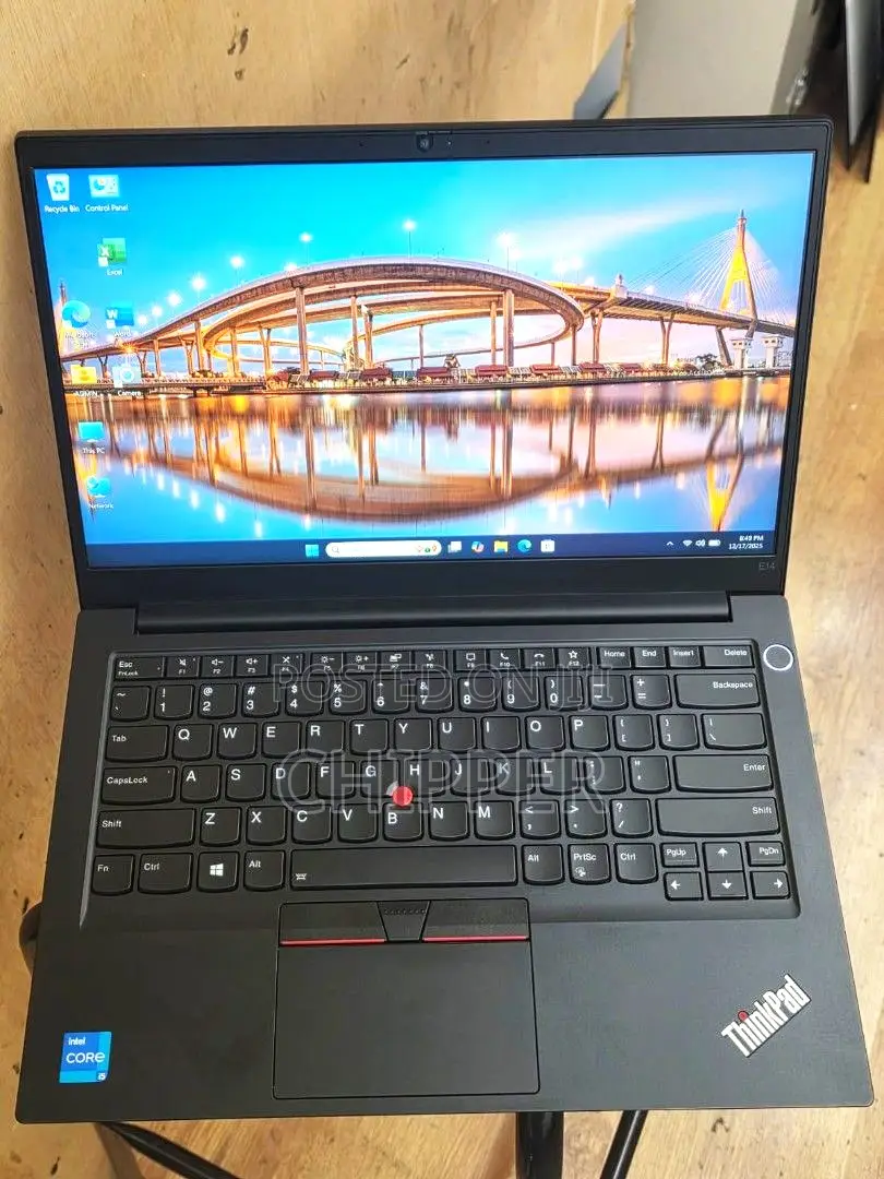 Laptop Lenovo ThinkPad E14 Gen 5 16GB Intel Core I5 SSD 256GB