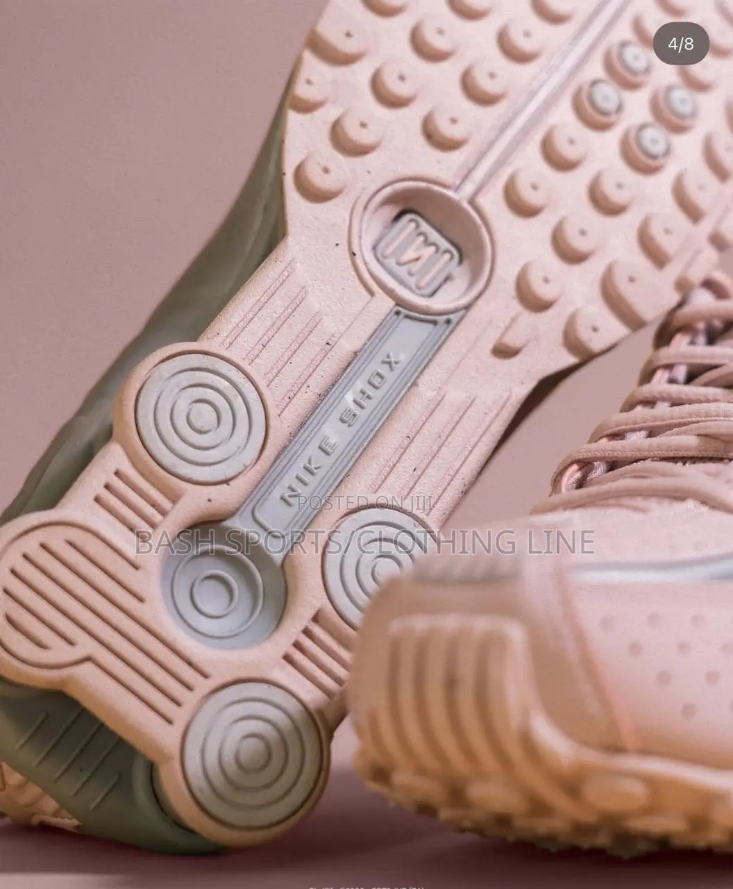 Nike Shox R4
