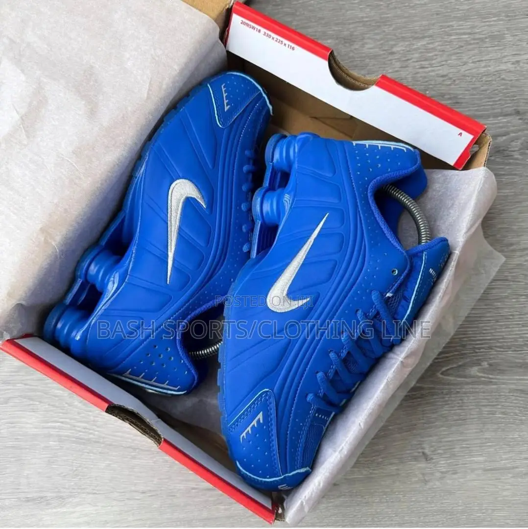 Nike Shox R4