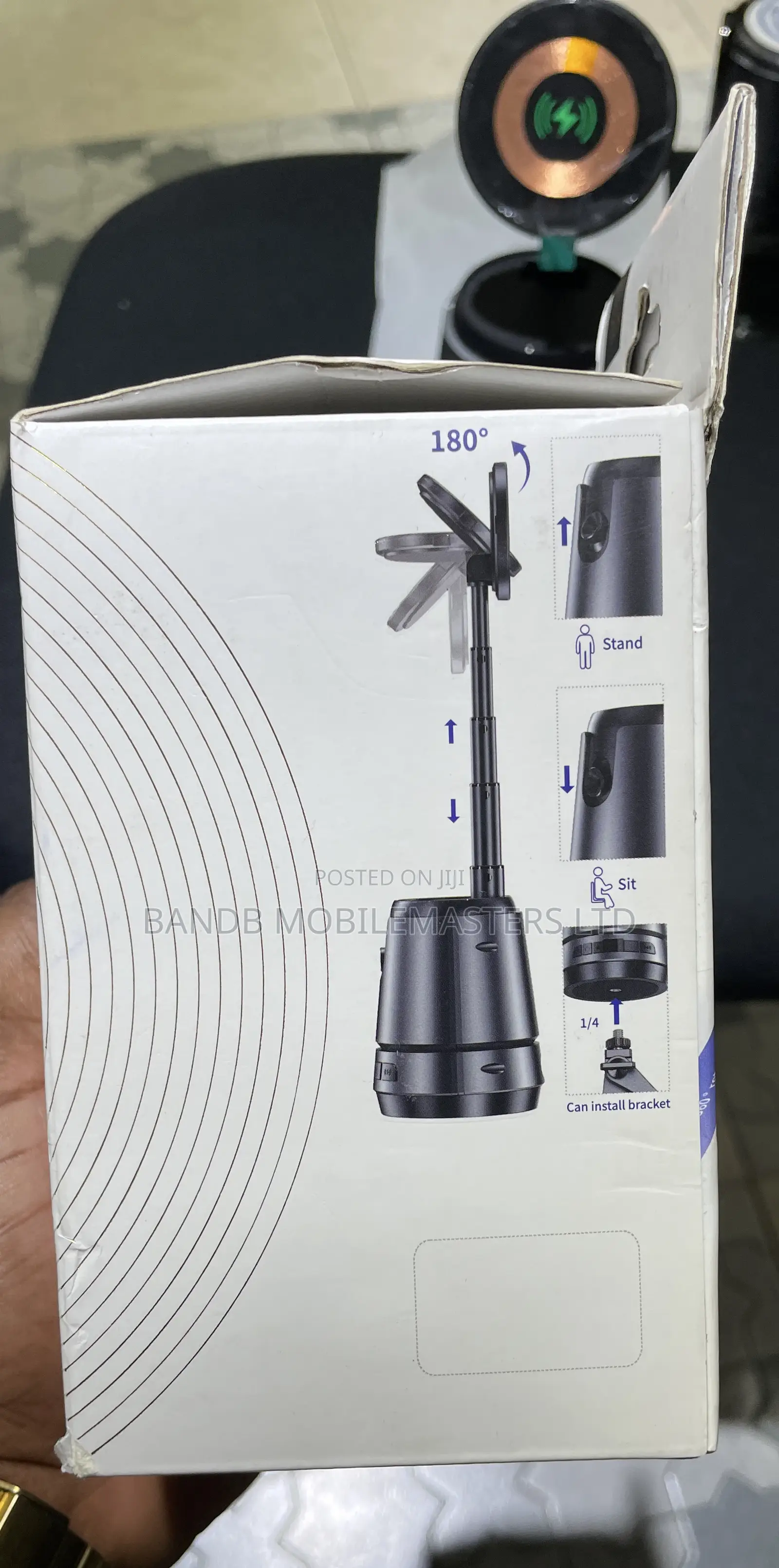 Magnetic Charging Facial Tracking