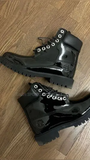 Black Original Tims