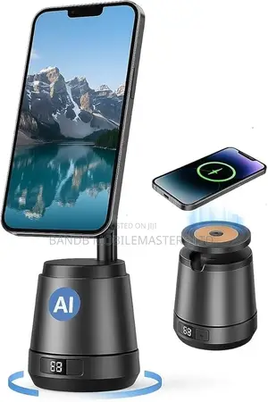Magnetic Charging Facial Tracking
