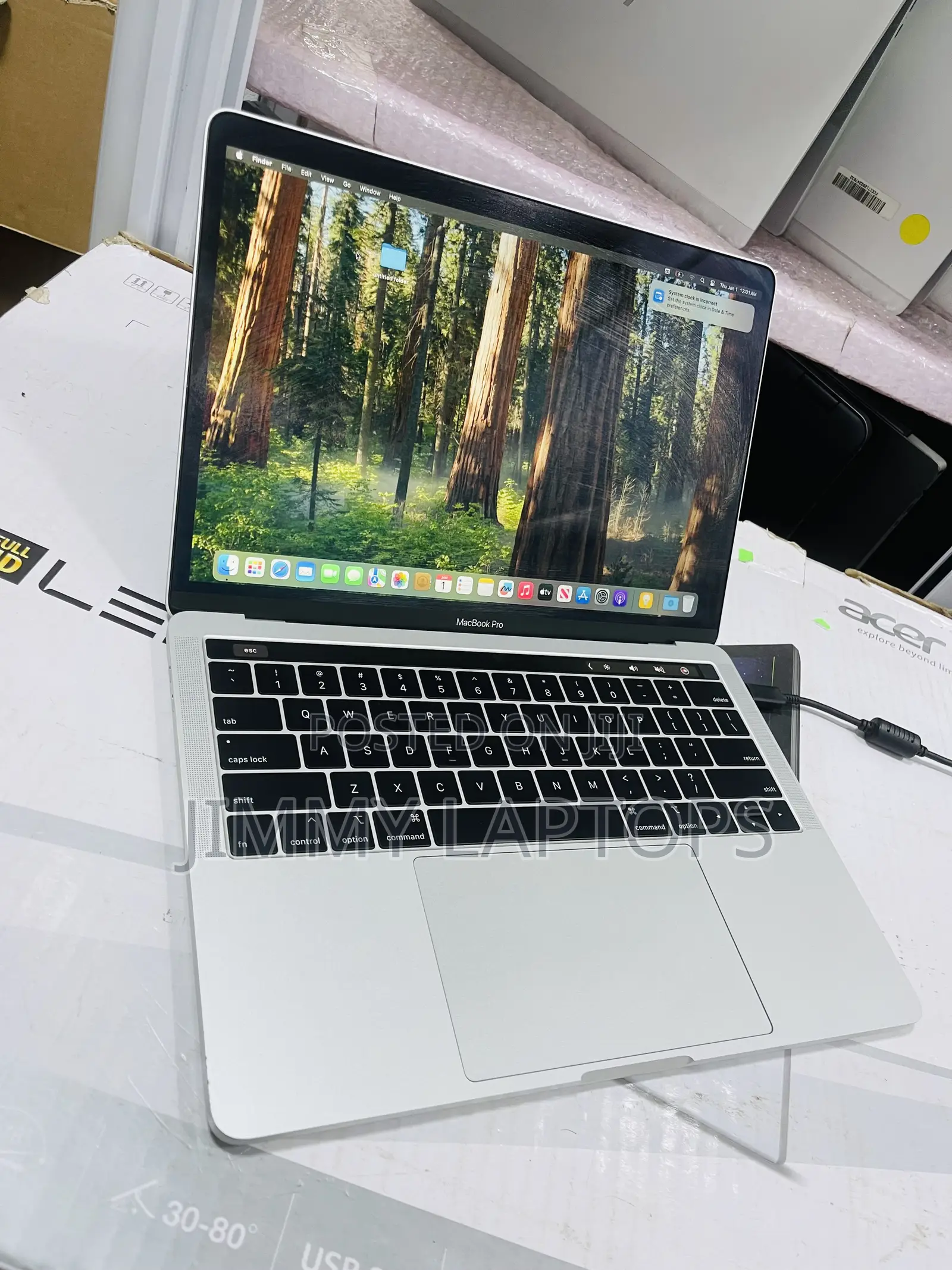 Laptop Apple MacBook Pro 2019 16GB Intel Core I5 SSD 512GB