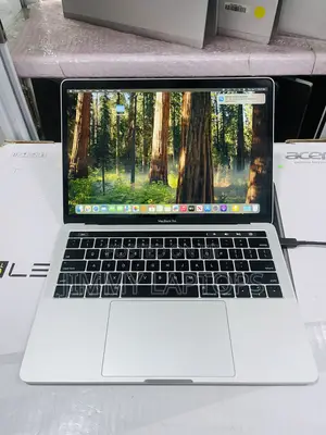 Laptop Apple MacBook Pro 2019 16GB Intel Core I5 SSD 512GB