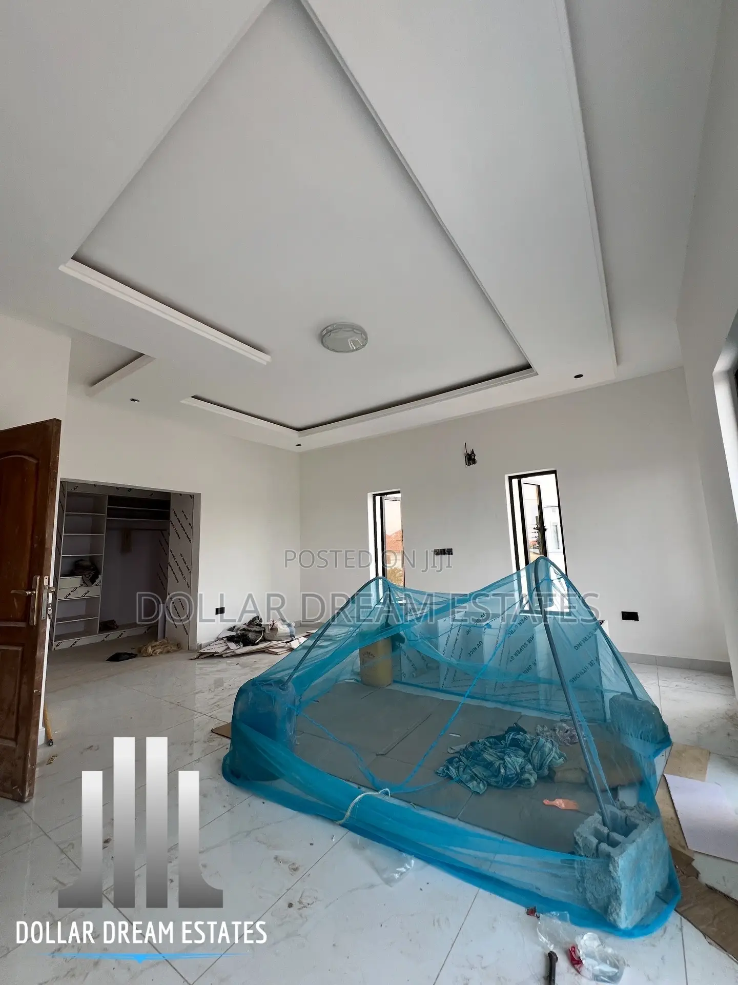 5bdrm House in Adenta for sale