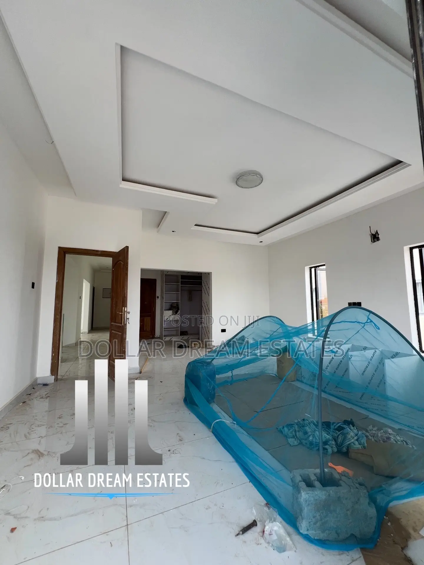 5bdrm House in Adenta for sale
