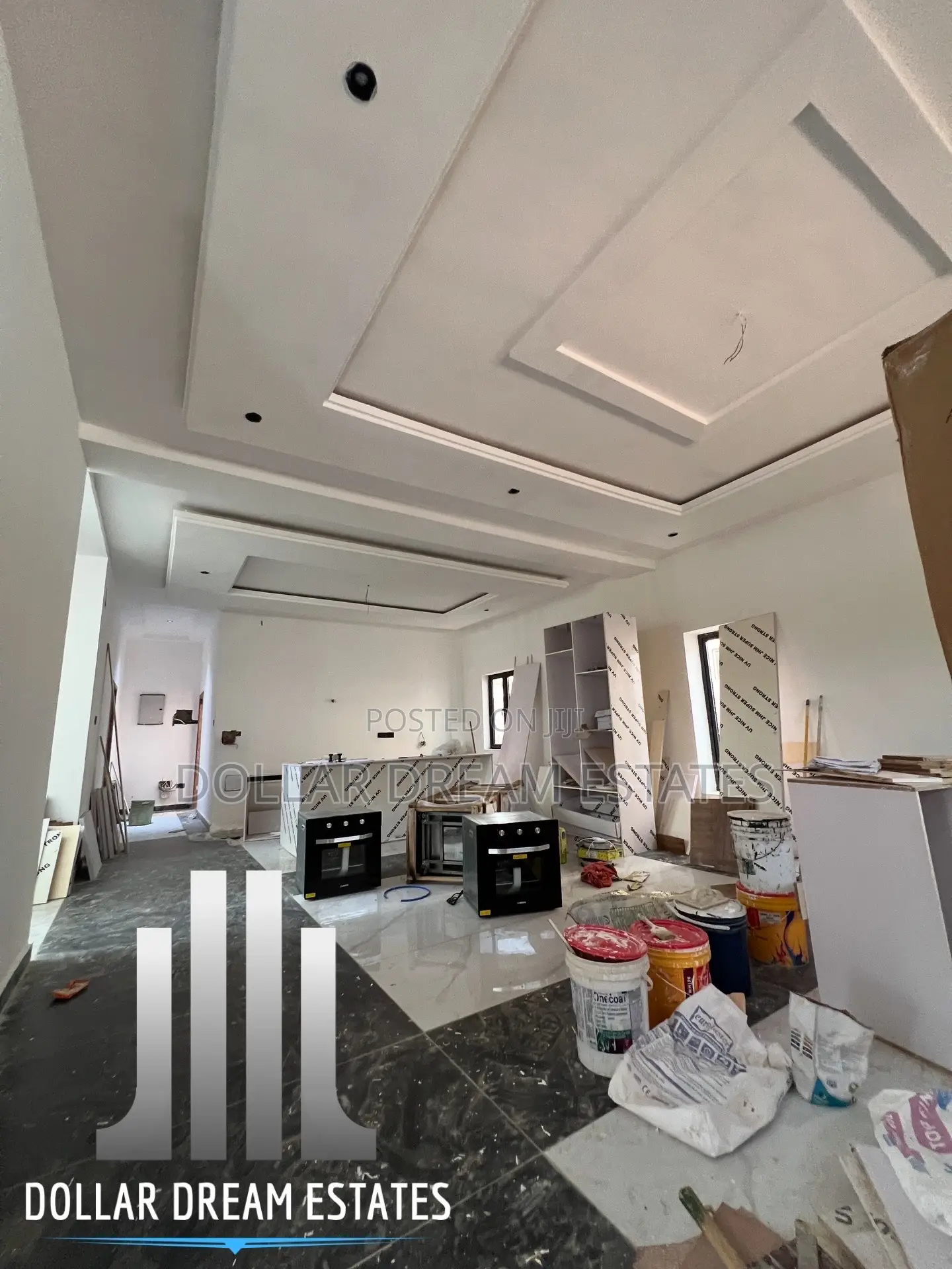 5bdrm House in Adenta for sale
