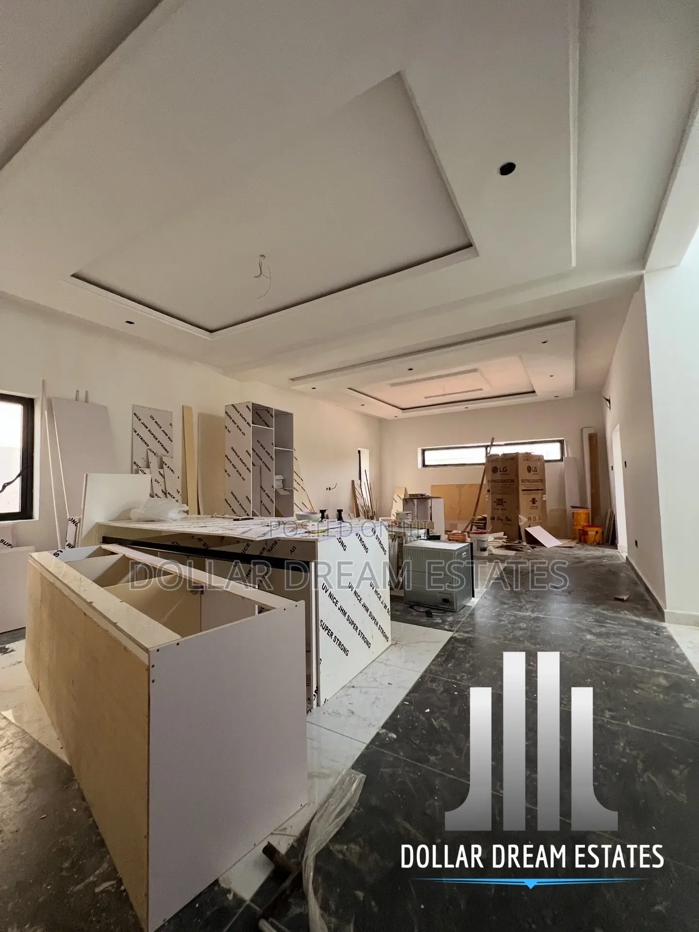 5bdrm House in Adenta for sale
