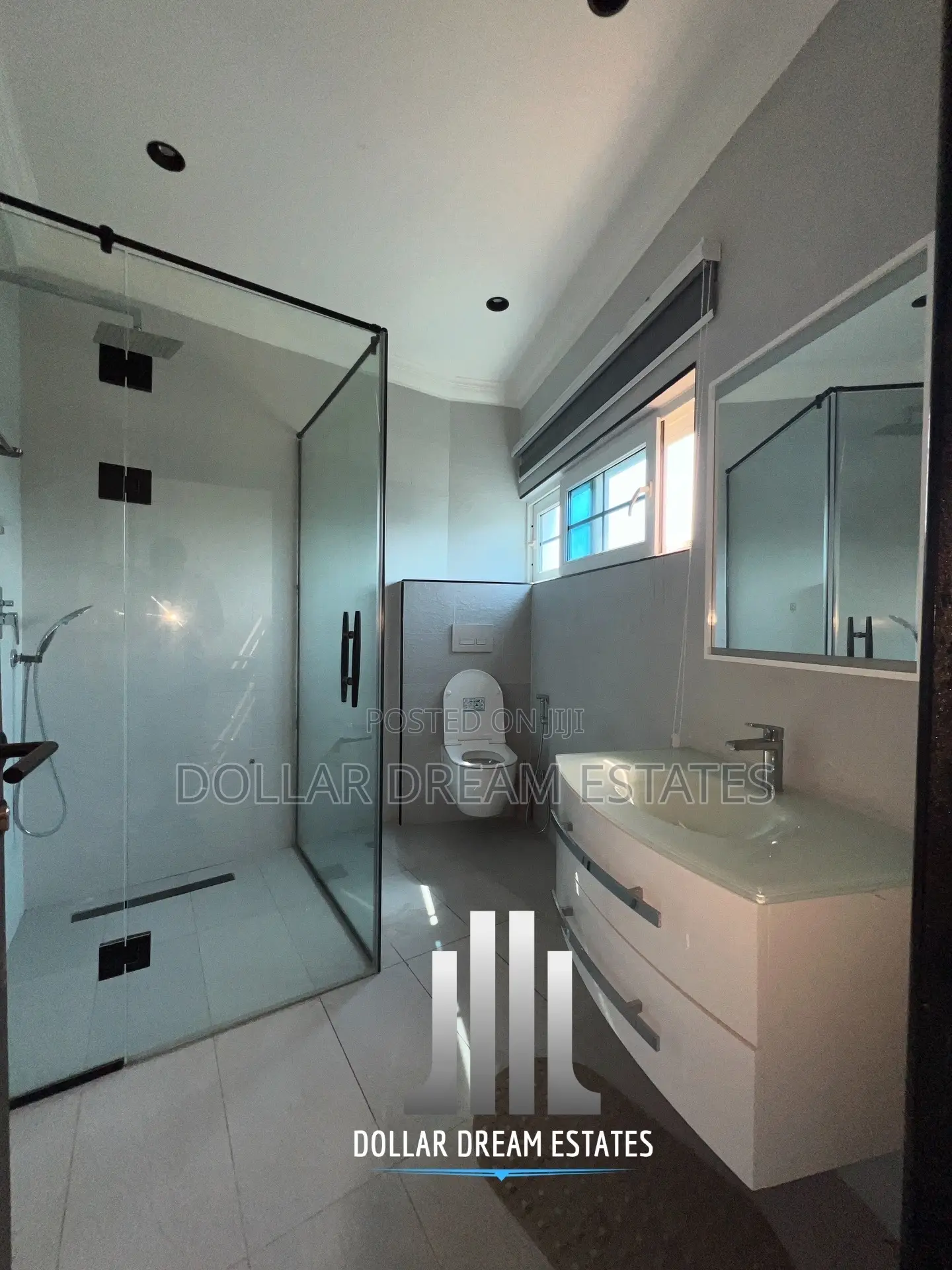 Furnished 2bdrm Apartment in Airport Residential Area for rent