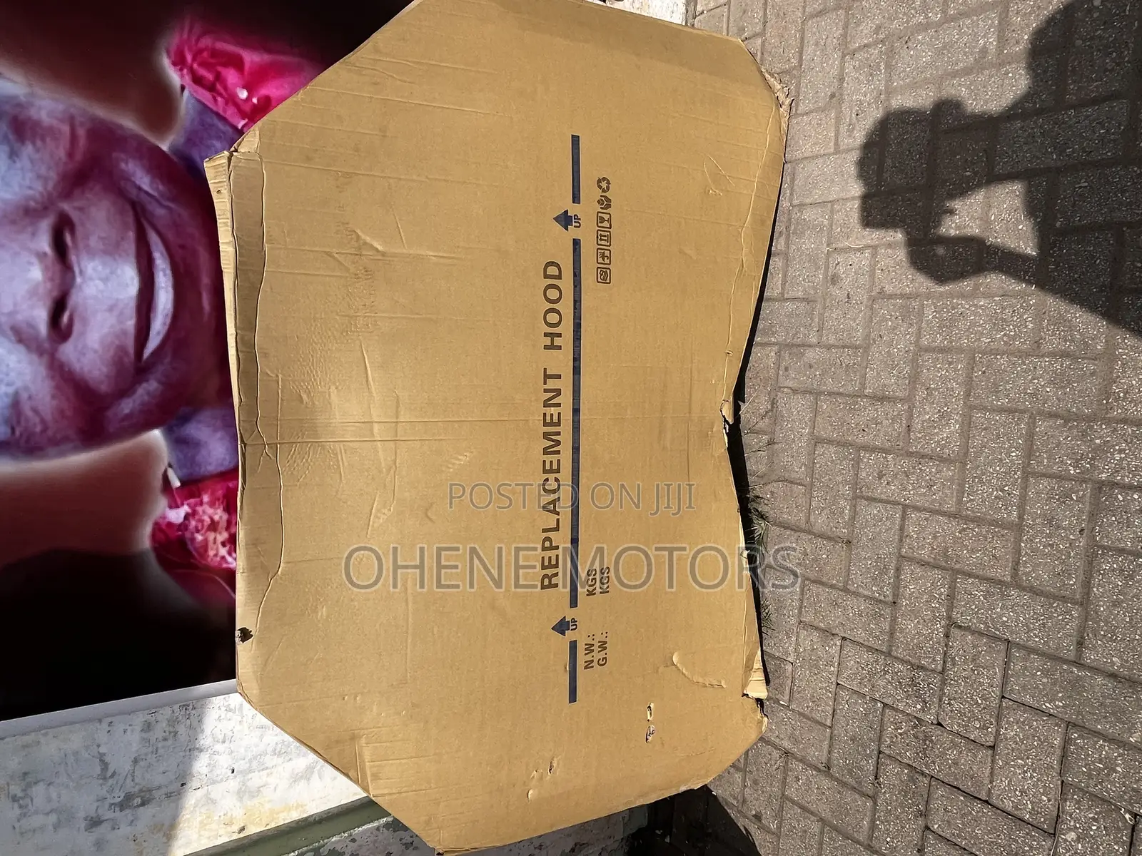 Toyota Corolla Cross Bonet Available