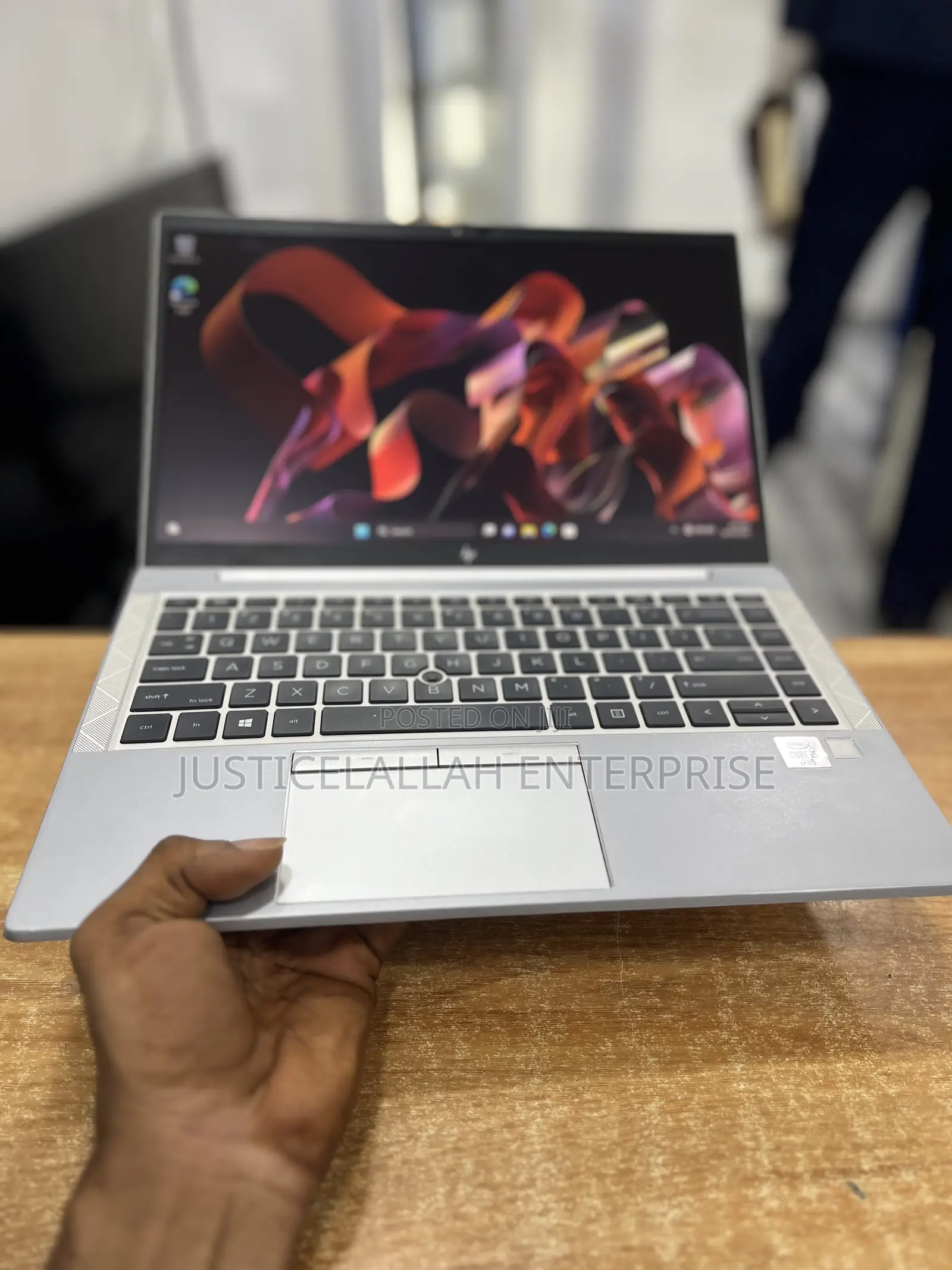 Laptop HP EliteBook 840 G7 8GB Intel Core I5 SSD 512GB