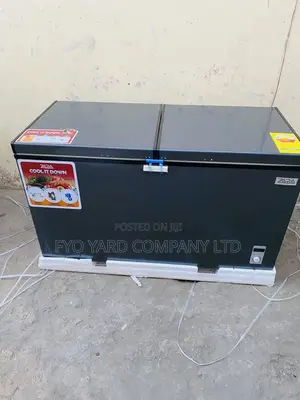 Tear Rubber Zara 2 Doors Chest Freezer 450 Liters