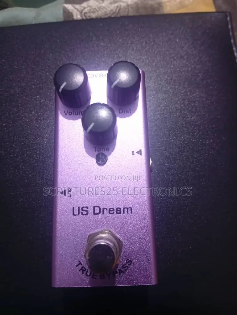 Distortion Guitar Pedal (Us Dream)