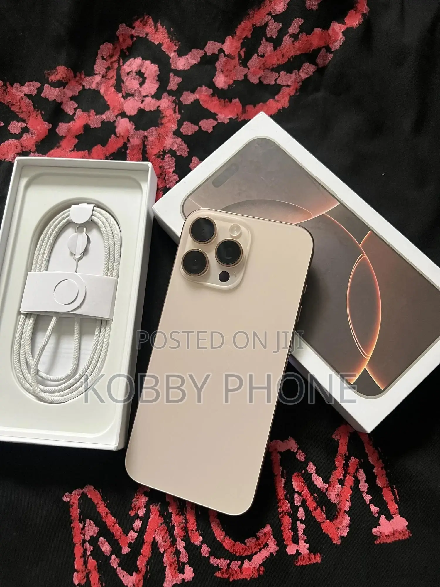 Apple iPhone 16 Pro Max 256 GB Gold