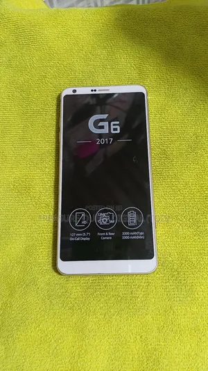 LG G6 32 GB White