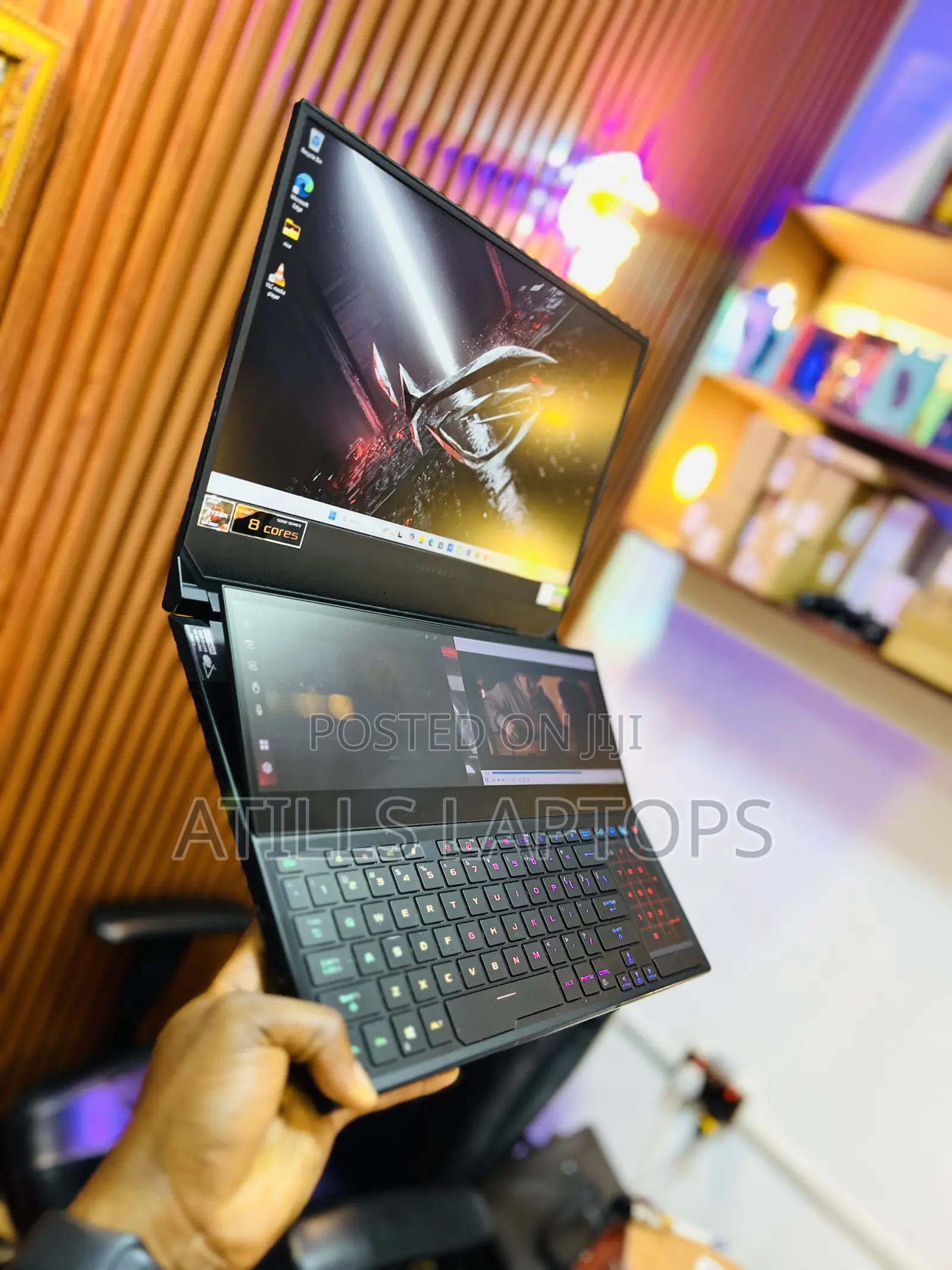 Laptop Asus ROG Zephyrus G15 16GB AMD Ryzen 7 SSD 1T