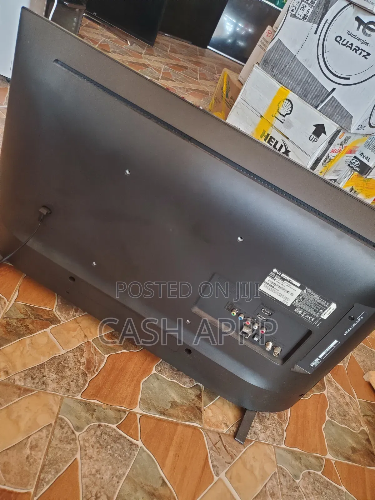 Lg 32 Inches Led and Android Tv for Sale