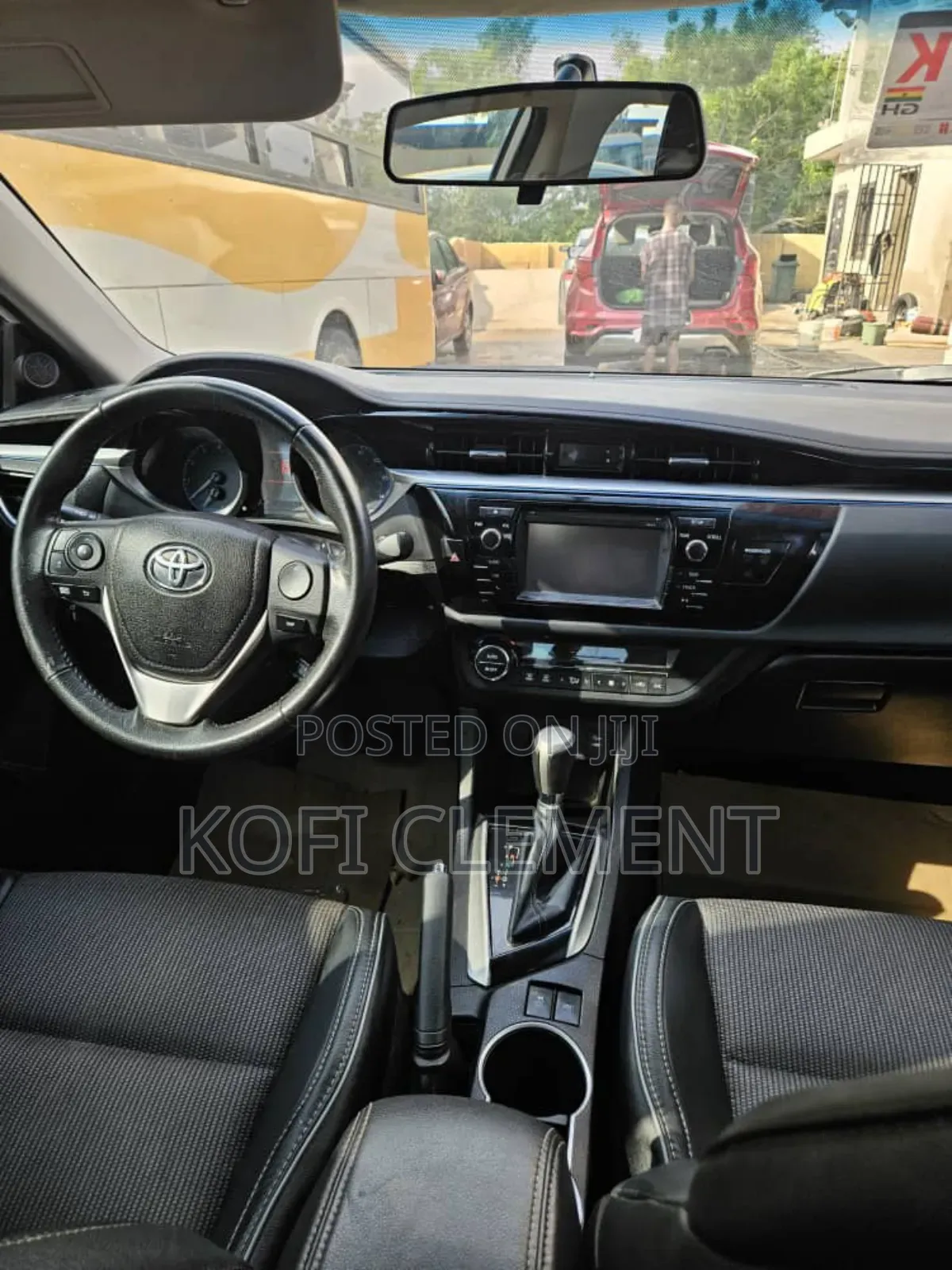 Toyota Corolla 2016 White