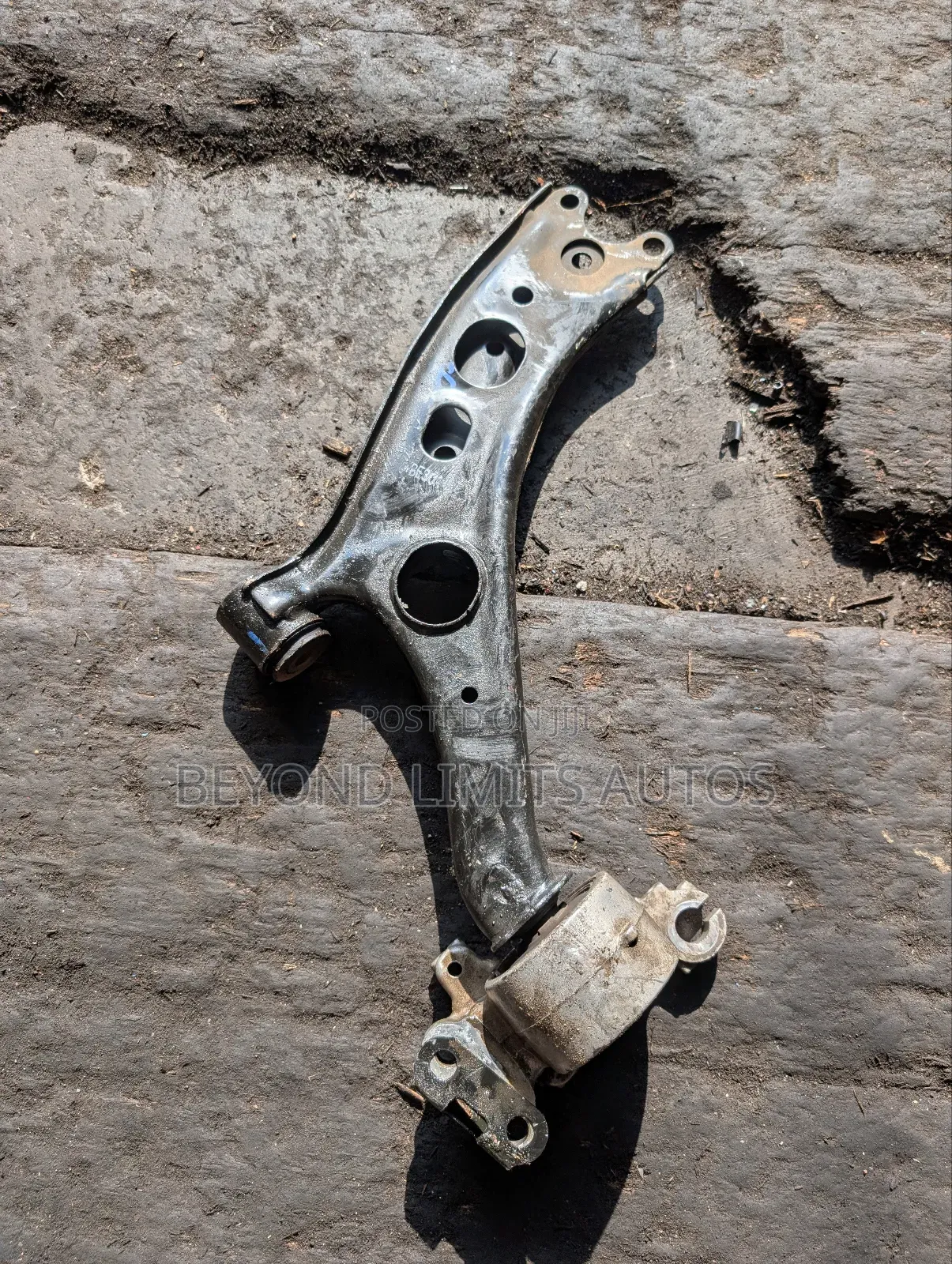 Honda CRV Cr-v 2017,2018,2019,2020,2021 Lower Arm
