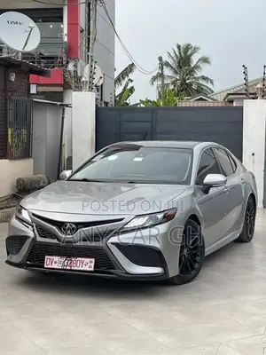 Toyota Camry XSE 2022 Gray