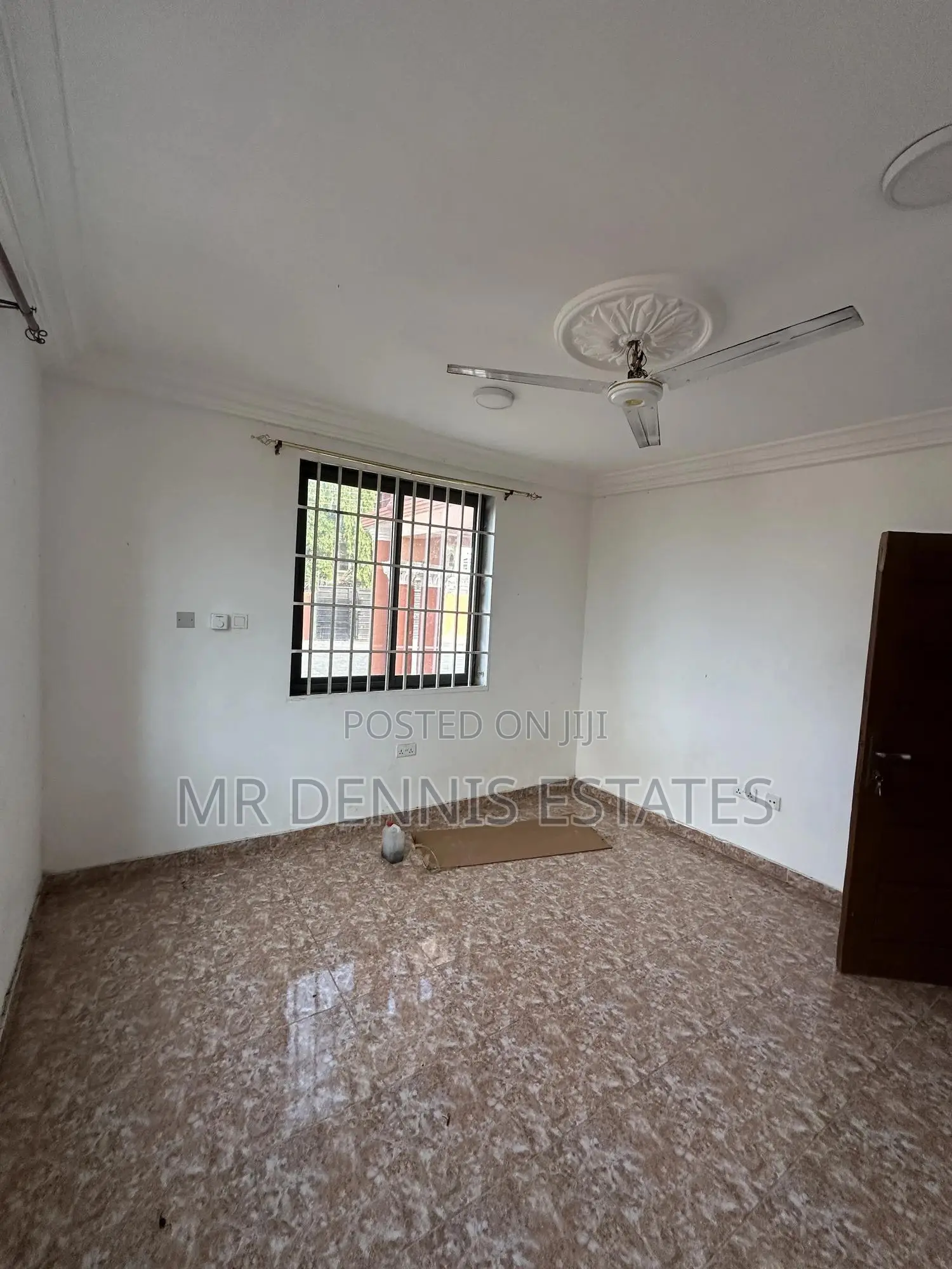 2bdrm Apartment in Westhills Mall for rent