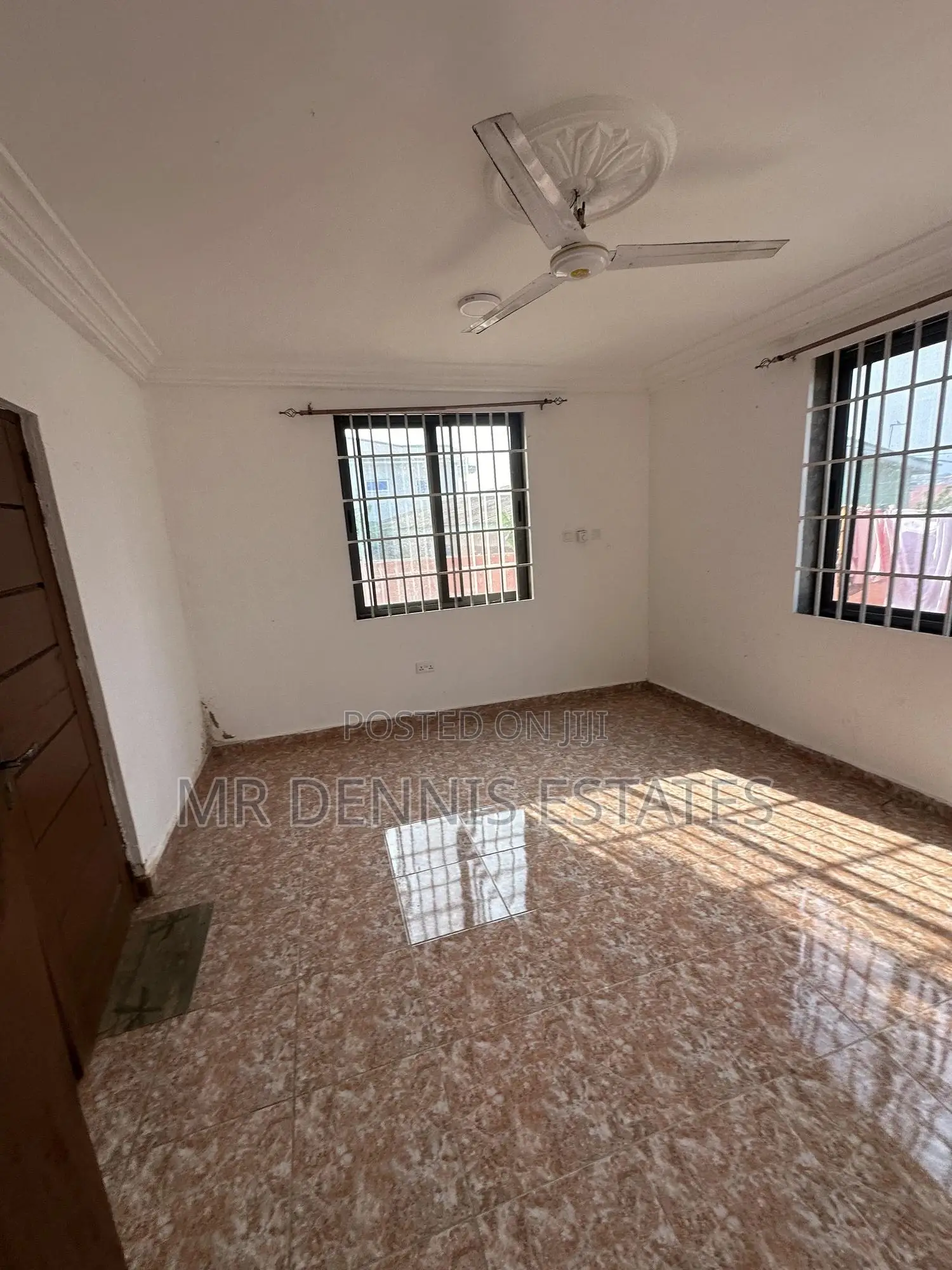 2bdrm Apartment in Westhills Mall for rent