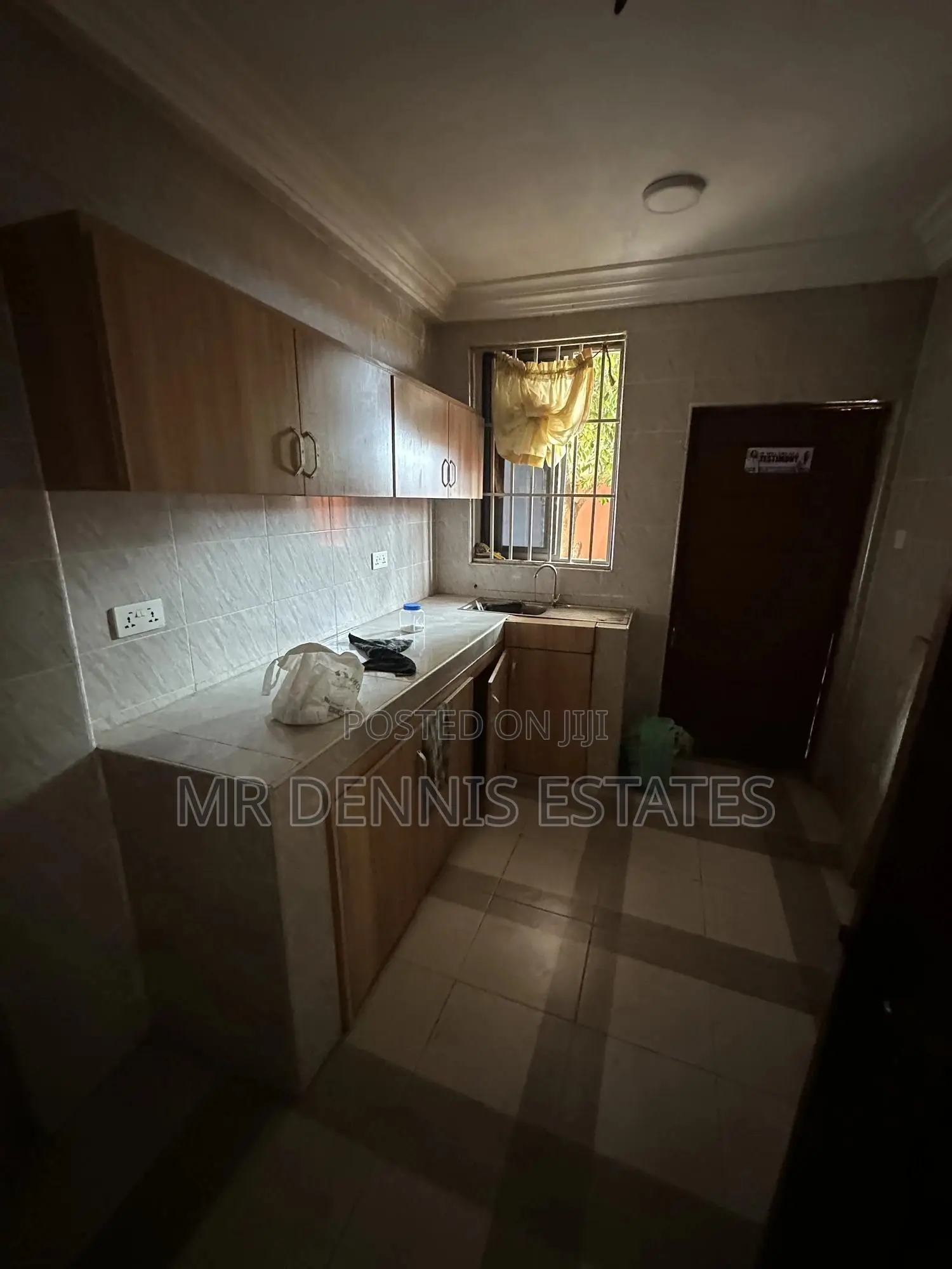 2bdrm Apartment in Westhills Mall for rent