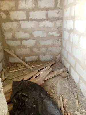 6bdrm Block of Flats in Kasoa Milliunm City for sale