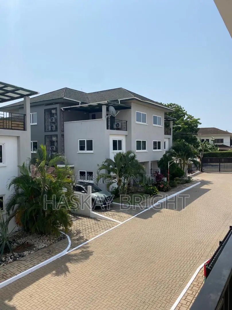 4bdrm House in Cantonments for rent