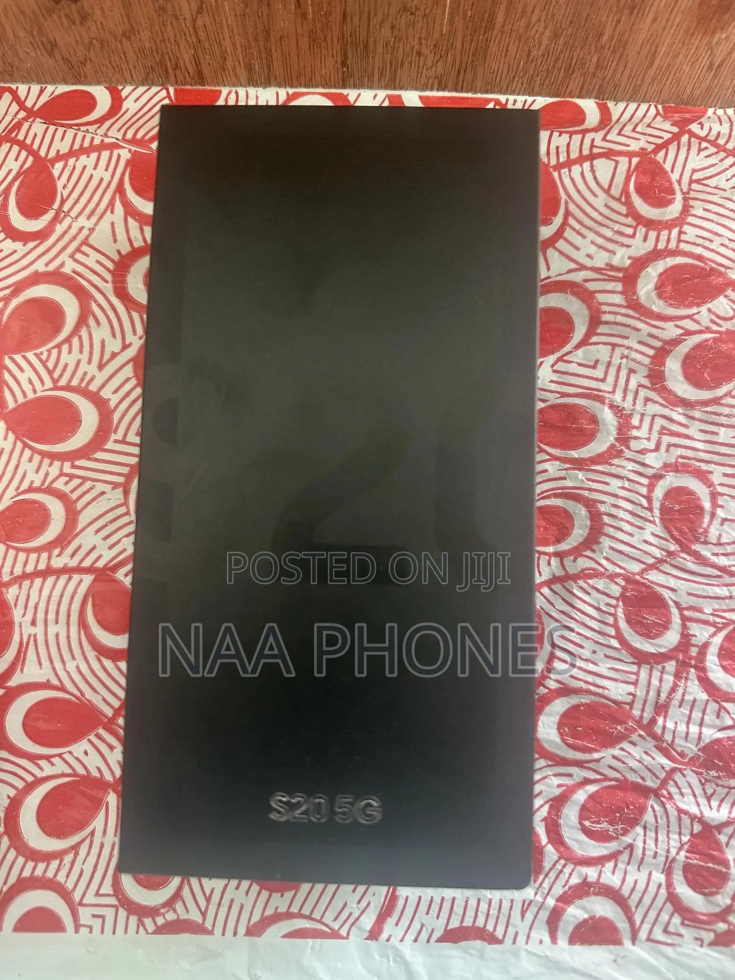 New Samsung Galaxy S20 128 GB Black