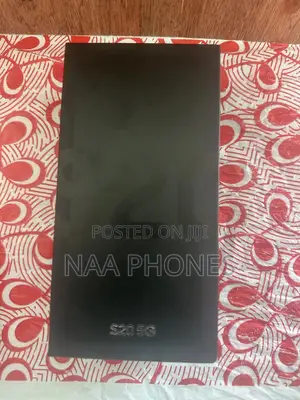 New Samsung Galaxy S20 128 GB Black