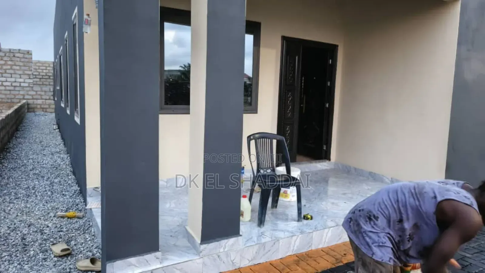 3bdrm House in Pokuase for sale