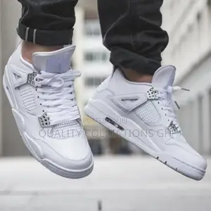 Jordan 4 White Sneaker