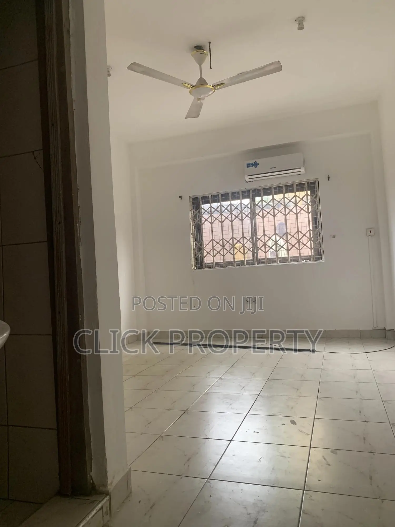 1bdrm Apartment in Click Property, UPSA Area for rent