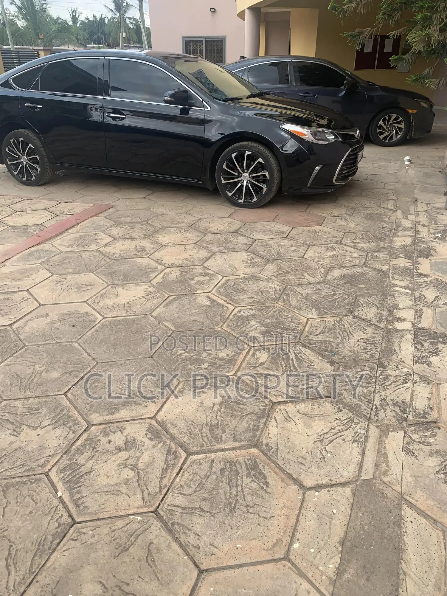 1bdrm Apartment in Click Property, UPSA Area for rent