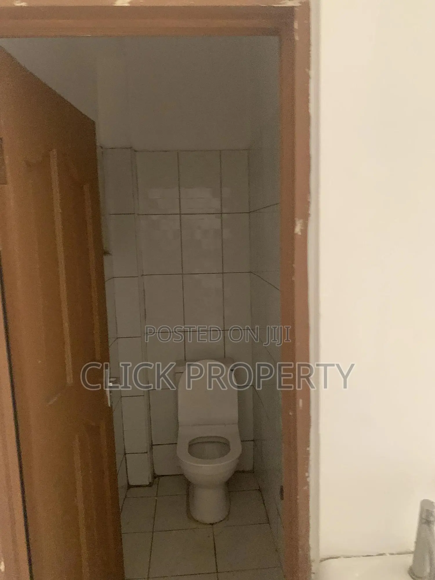 1bdrm Apartment in Click Property, UPSA Area for rent