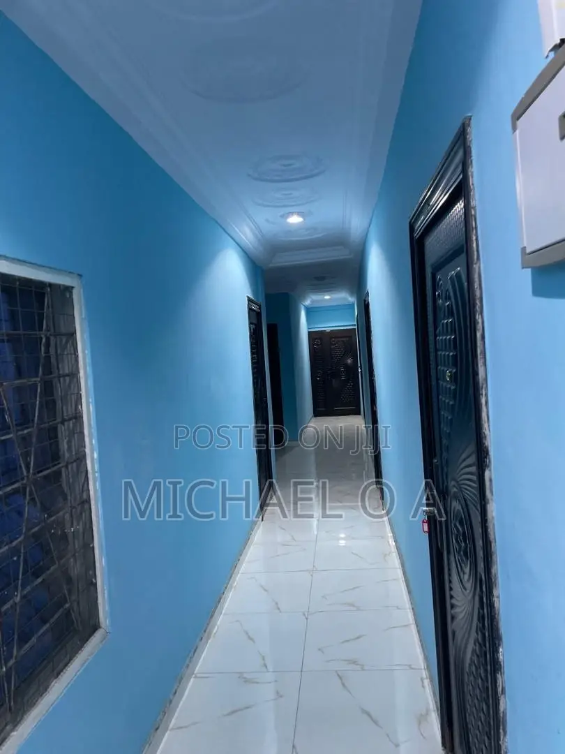 Spacious Room With Aircon, Tv Fridge at Kwadaso North, Kumasi