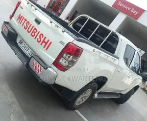 Mitsubishi L200 2021 White