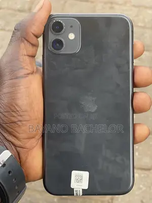 Apple iPhone 11 64 GB Black