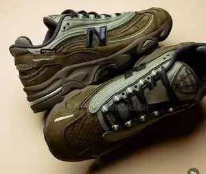 New Balance Camo Green