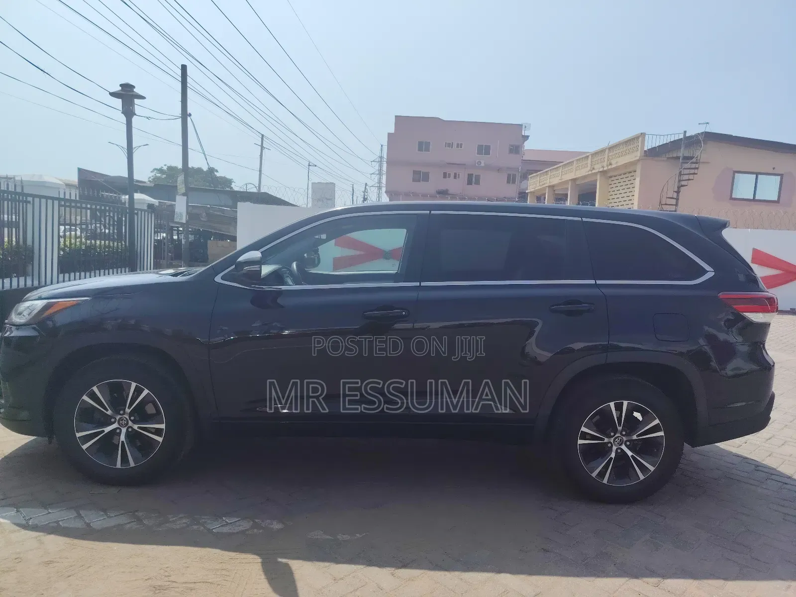 Toyota Highlander LE 4x2 (2.7L 4cyl 6A) 2018 Black