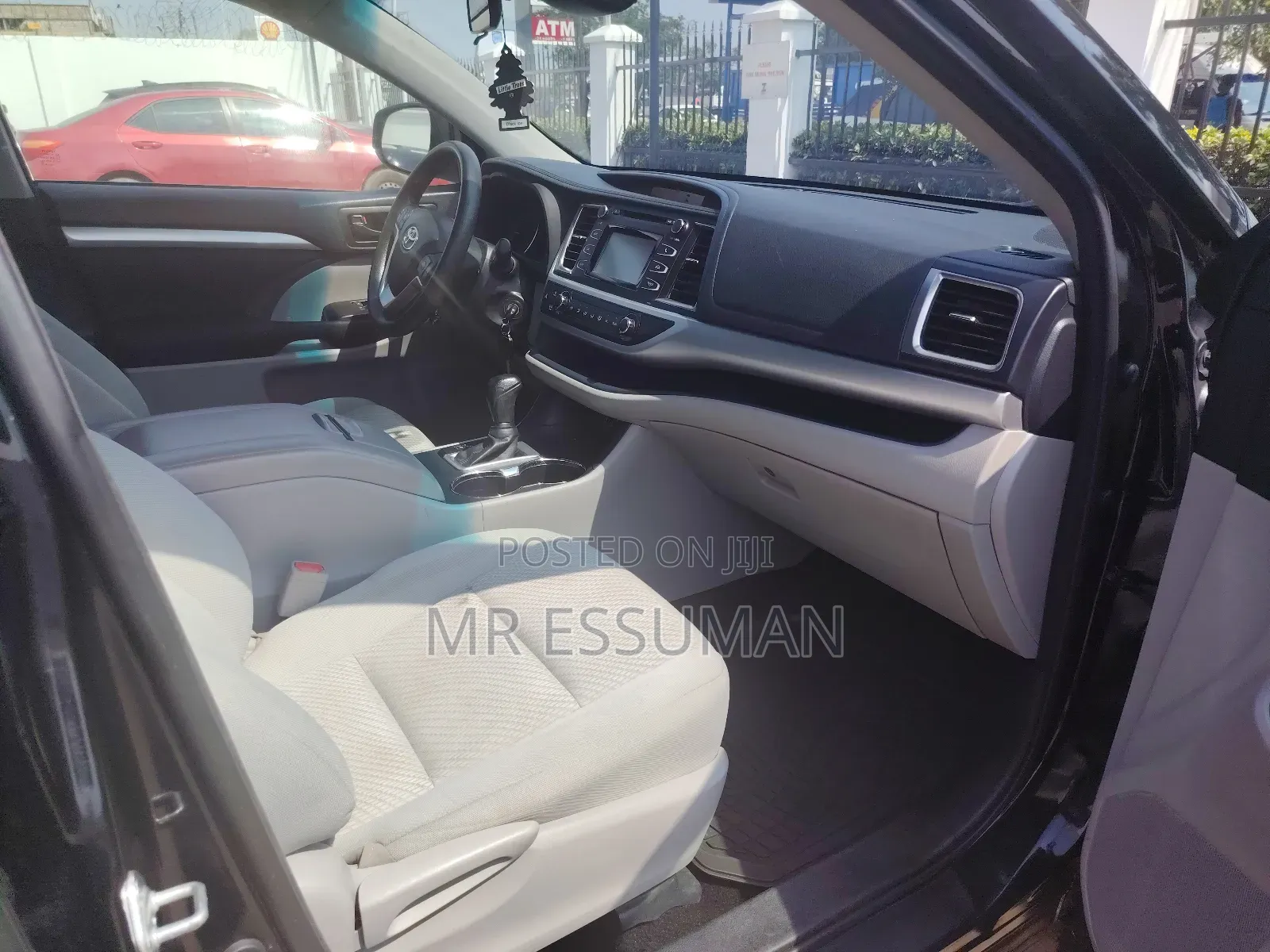 Toyota Highlander LE 4x2 (2.7L 4cyl 6A) 2018 Black