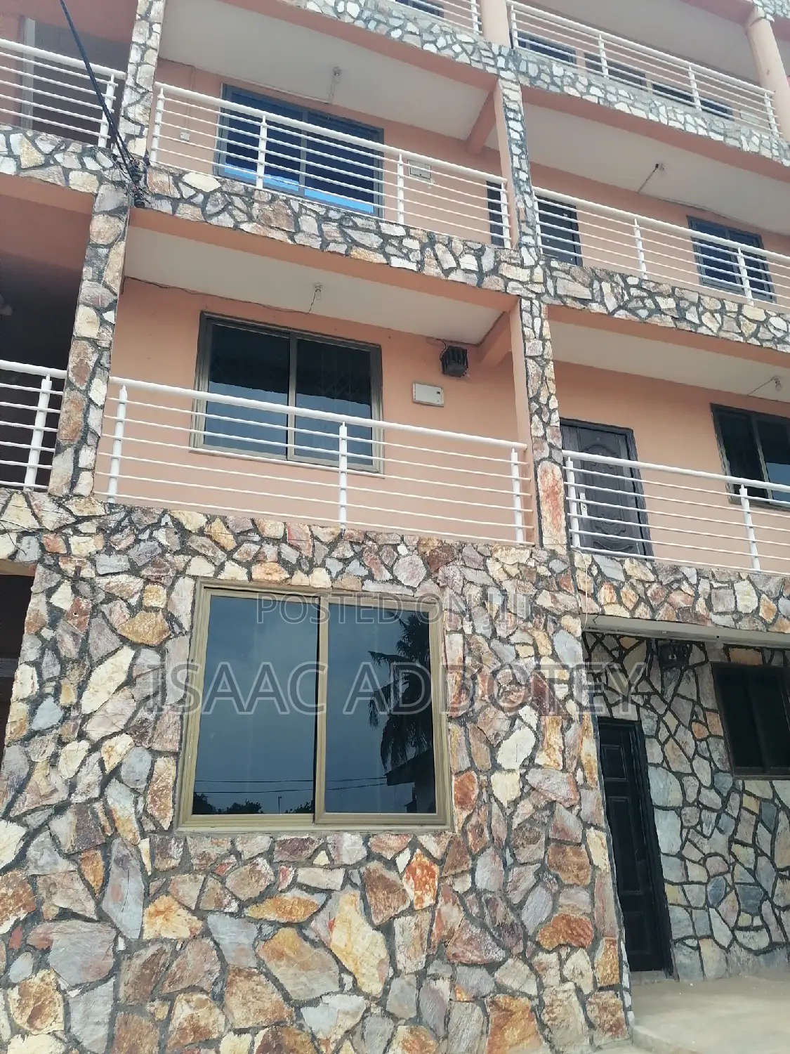 2bdrm Apartment in Spintex for rent