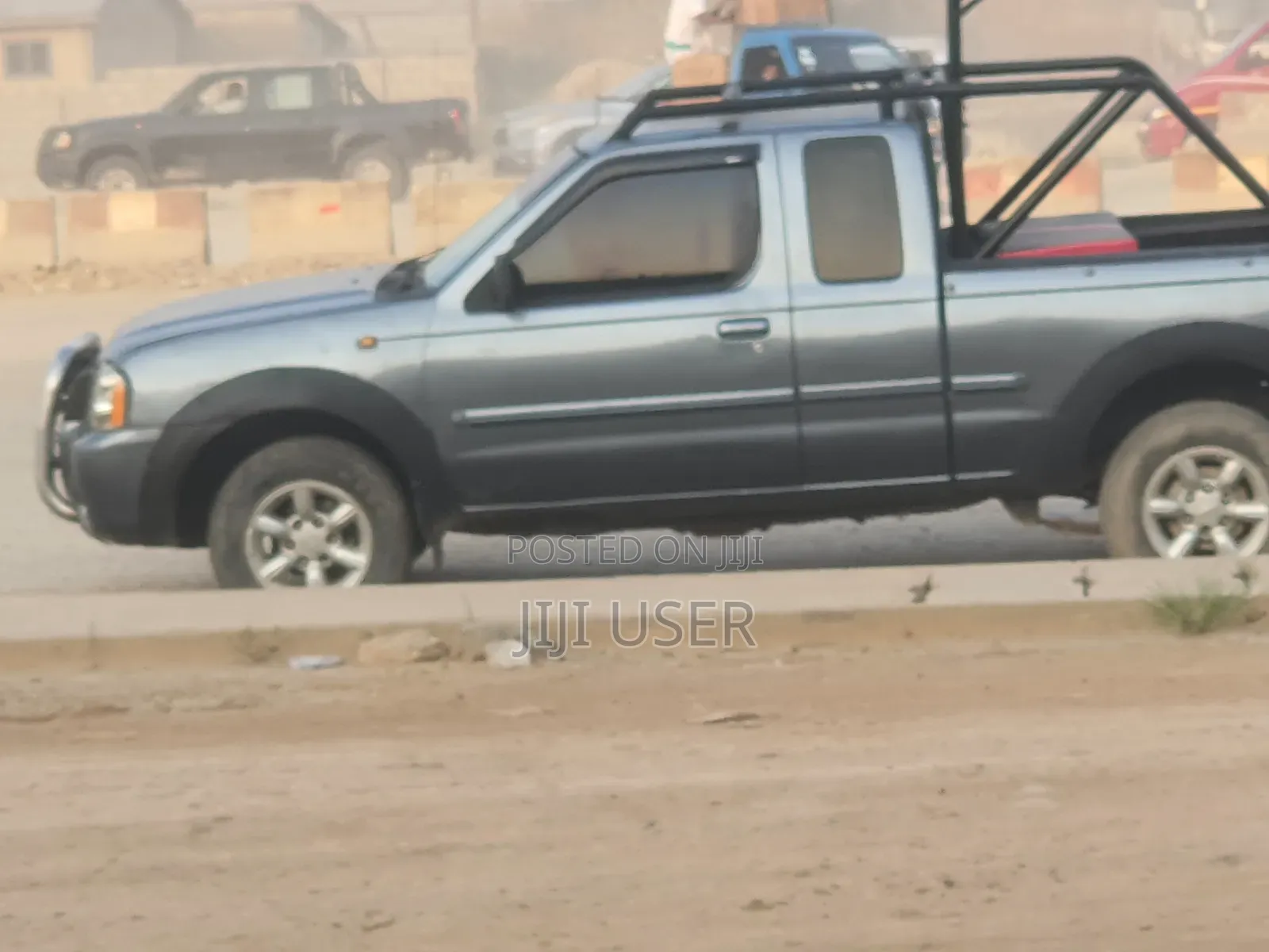 Nissan Frontier 1999 Gray