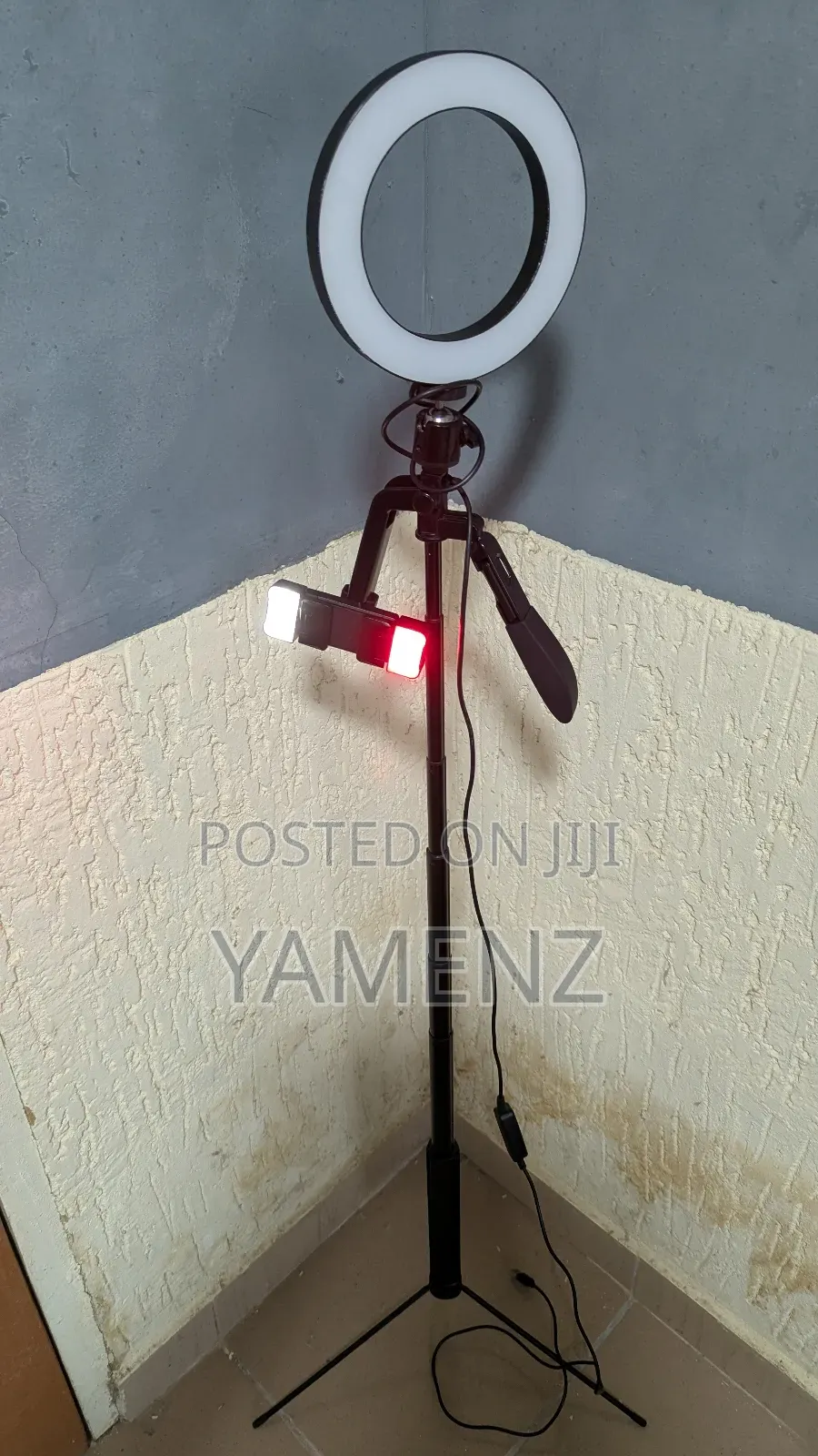 Tripods Monopods
Phone Tripod Stand / Selfie Stick