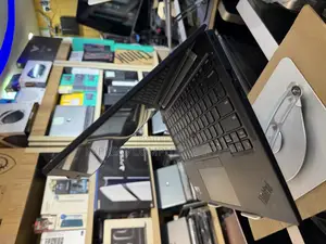 Lenovo ThinkPad T14s G4 16GB Intel Core Ultra 5 SSHD (Hybrid) 512GB