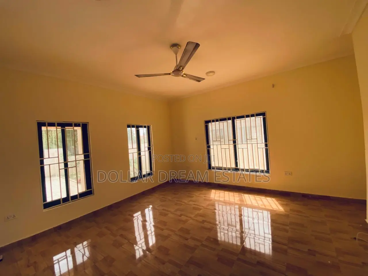 2bdrm House in Old Ashomang for sale